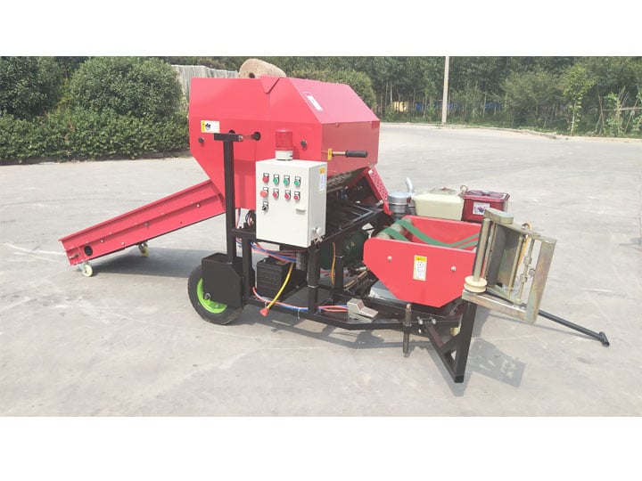 Fully automatic silage packing machine